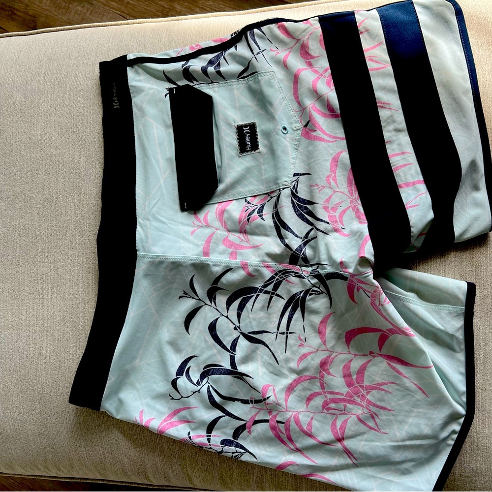 Hurley Men’s Board Short Size 34 - Picture 3 of 3